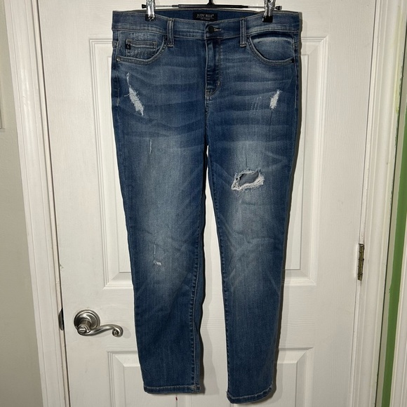 Judy Blue Boyfriend Fit Stretch Denim Distressed JB8275MD Size 11/30 Distressed - Picture 1 of 16